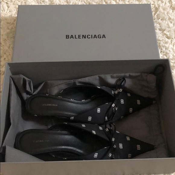 Balenciaga Knife Mules - Picture 2 of 4